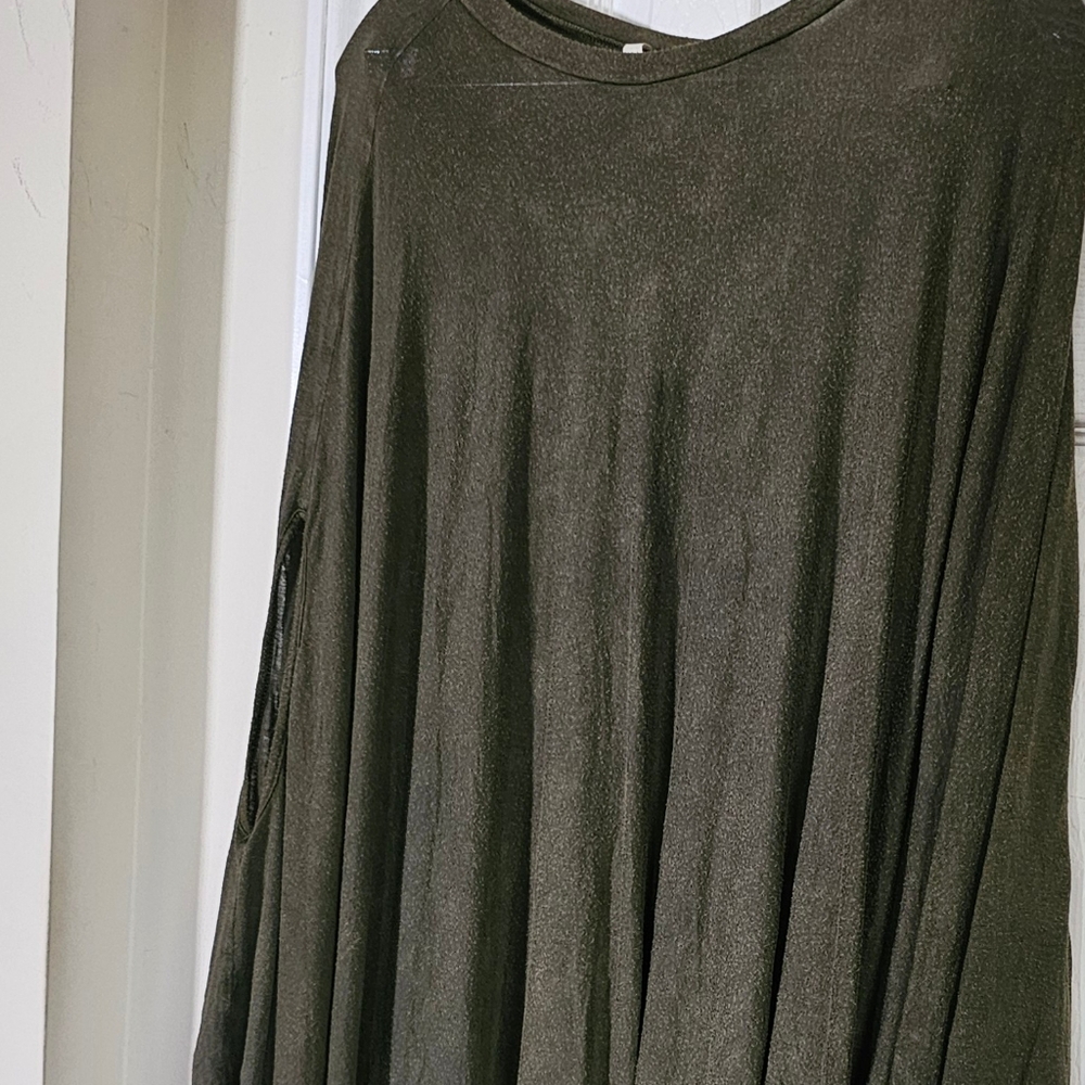 Flowy Dark Green Poncho